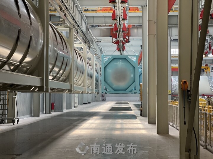 ���ܿڰ䲼�������µġ������� | ���Ǹ��ܴ��조���䳵�䡱�����¼����� long8����æ������